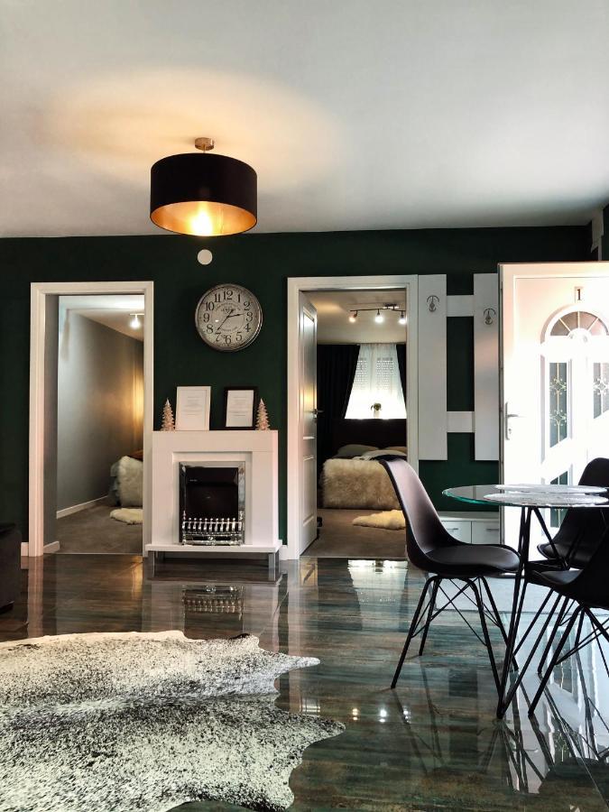 Veraci Apartments Σίμπιου Εξωτερικό φωτογραφία