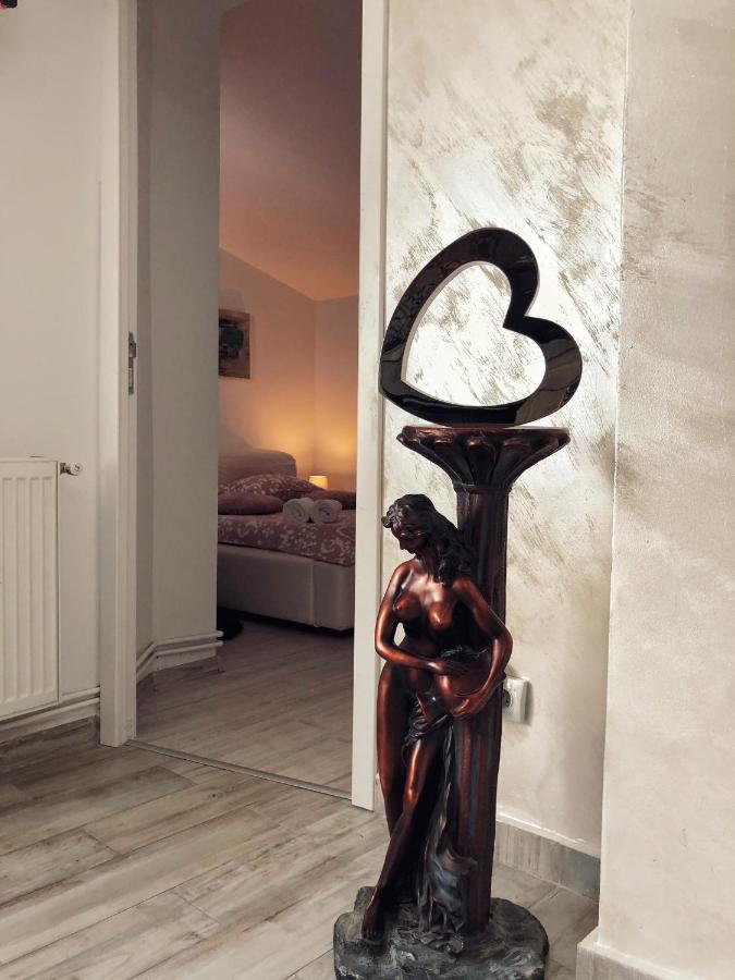 Veraci Apartments Σίμπιου Εξωτερικό φωτογραφία