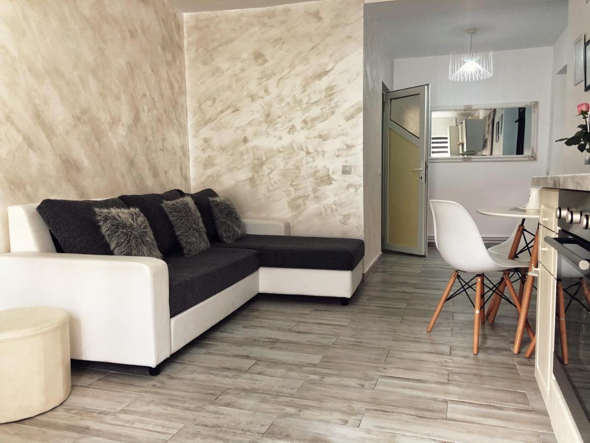 Veraci Apartments Σίμπιου Εξωτερικό φωτογραφία